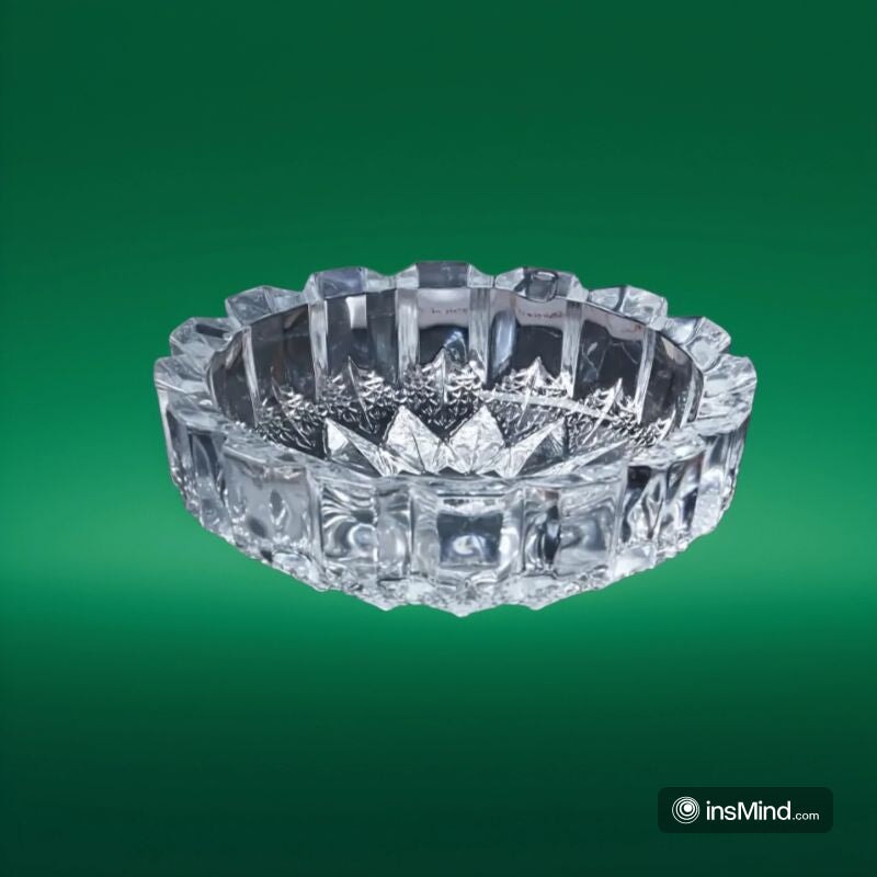 Ashtray Stylish and Elegant High-quality Round Glass Thick Perfect for Decorating Homes, Living Rooms, Offices, And Hotels. It Is a Unique Creative Decorative Accessory and Personalized Desktop Decoration Gift, The Best Choice For Gift Giving Ashtray Be hari shah 